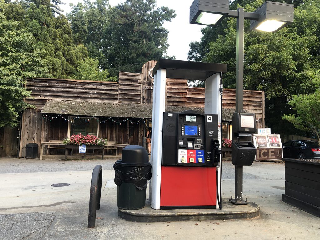Gas station eateries in Georgia